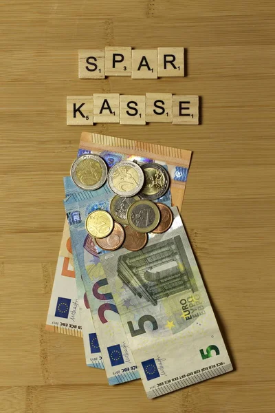 Alman bankası Sparkasse 'ı imzala
