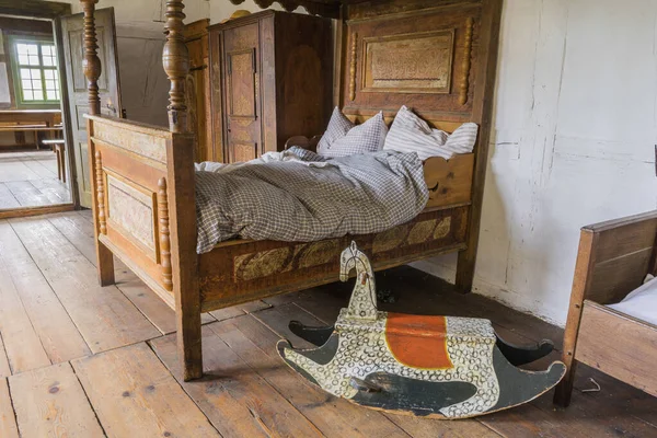 Schwaebisch Hall, Wackershofen, Almanya - 15 Ekim 2019: Bir Alman köyünün iç manzarası.