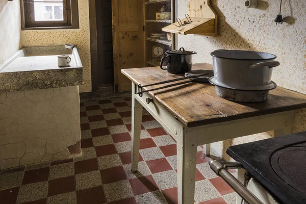 Schwaebisch Hall, Wackershofen, Almanya - 15 Ekim 2019: Bir Alman köyünün iç manzarası.