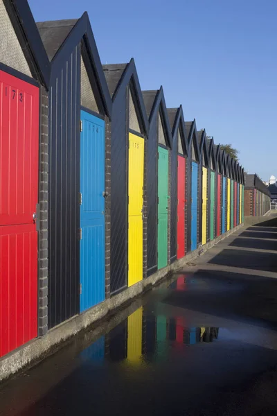 Beach hyddor, Lowestoft, Suffolk, England — Stockfoto