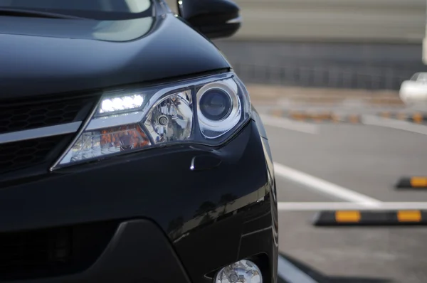 Zwarte nieuwe Japanse suv auto auto in details — Stockfoto