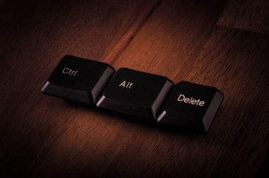 Siyah Ctrl, Alt, Del tuşları