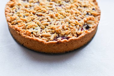 Kahvaltıda böğürtlen. Yukarıdan bak. Ev yapımı pişirme.