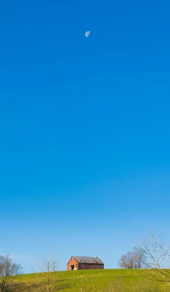 Red Barn with Moon — Stock Photo, Image