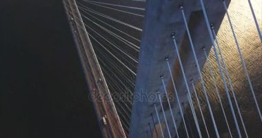 Vladivostok, Rusya - 2 Ekim 2017: Vladivostok köprüsünün havadan görünüşü