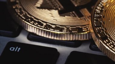 Bilgisayarın anahtar sözcüğündeki bitcoin
