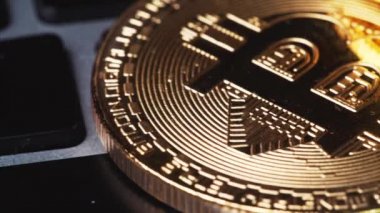 Bilgisayarın anahtar sözcüğündeki bitcoin