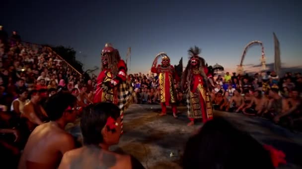 Bali Indonesien Juli 2019 Fantastisk Föreställning Traditionell Indonesisk Dans Kecak — Stockvideo