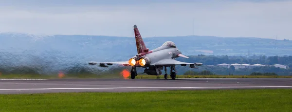 Typhoon take-off — Stock Photo, Image