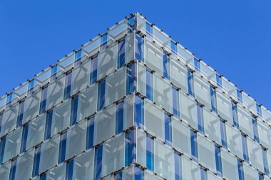 Dik açı Wakler Binası