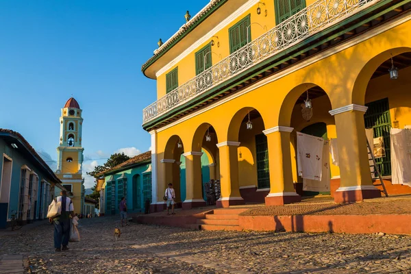 Sunset on the streets of Trinidad — Stock Photo, Image