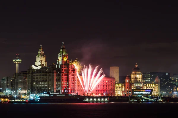 Fireworks at Pier Head — Stock Photo, Image