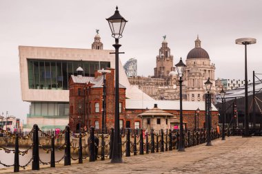 Liverpool sahil görüntülemek