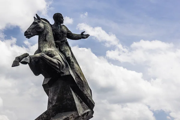 Equestrian Statue Revolution Square