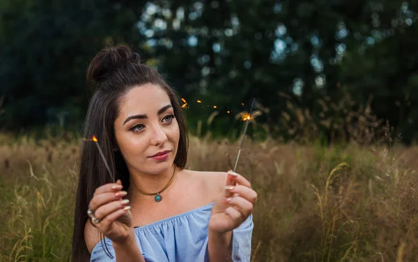 Kıvılcımlar izlerken