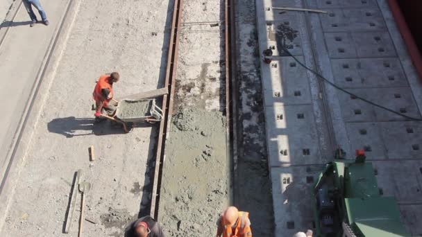 Sochi Krasnodar Territory Russia Seaport 2019 Workers Repair Railway Pour — Wideo stockowe