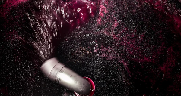 Borászat, bor, szőlő ju-tartály termelő — Stock Fotó