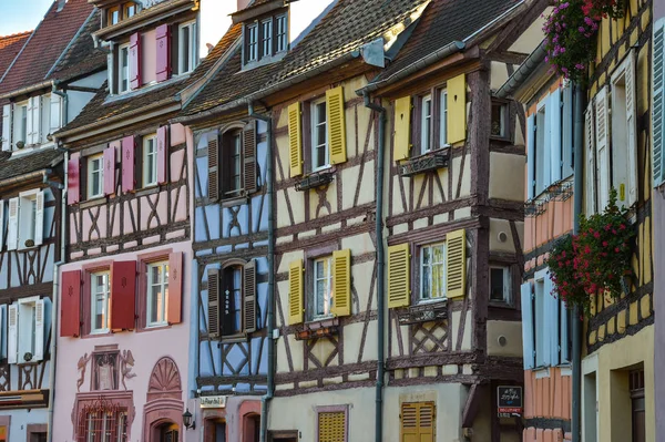 Colorful traditional french houses in Petite Venise, Colmar — Stock Photo, Image