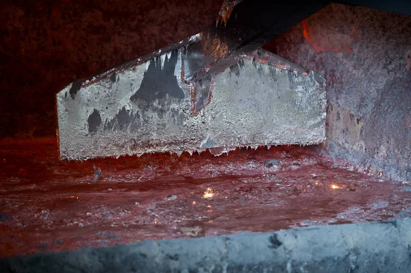 Hot steel pouring in steel plant — Stock Photo, Image