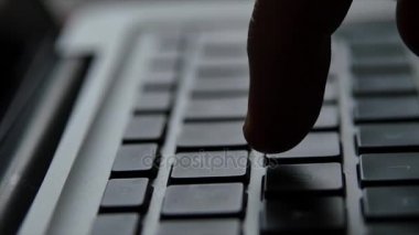 Laptop klavye parmak el