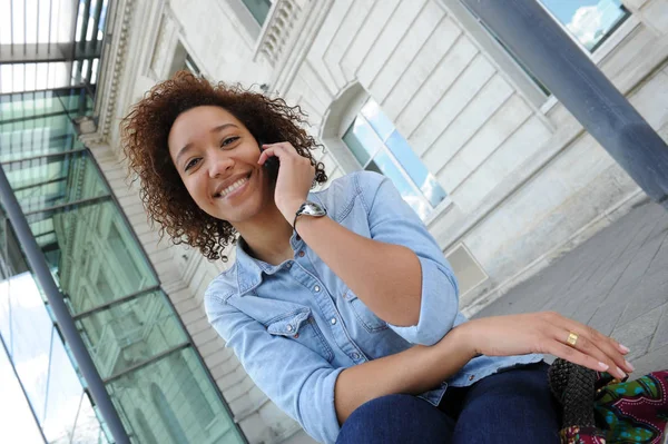 Phone, online, Women, Student — Stock Photo, Image