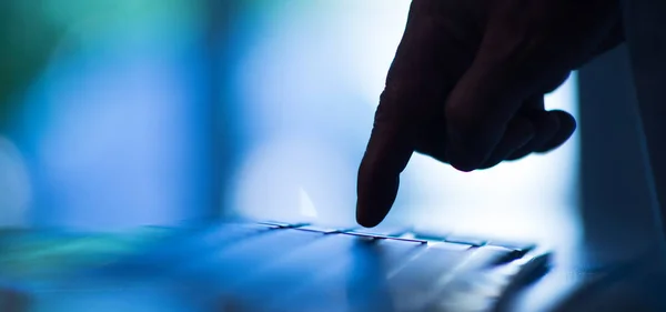 Magic Finger Hand Computer Keyboard — Stock Photo, Image