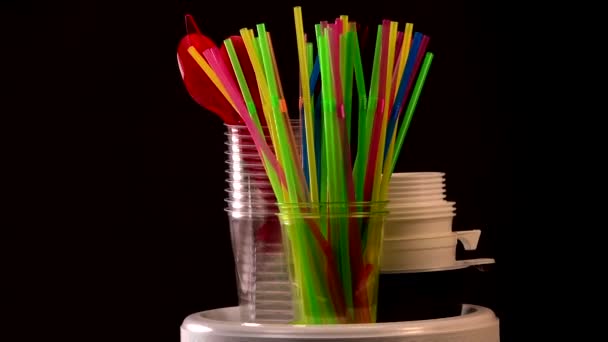 Everyday plastic waste, various plastic utensils, environmental protection, turntable — Stockvideo