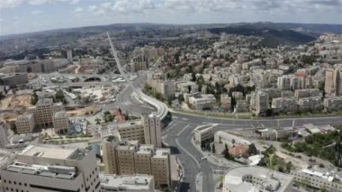 Kudüs kilit altında, koro köprüsü, ana giriş, Givat Shaul-Aerial