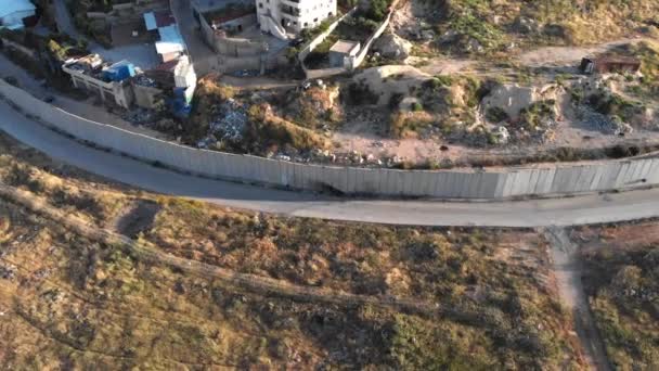 Vista Aérea Del Campamento Refugiados Palestinos Detrás Muro Hormigón Anata — Vídeo de stock