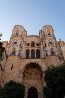 Santa Maria Katedrali 'nin ön cephesi Barselona' nın merkezinde. 