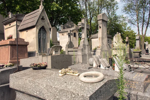Vecchie Tombe Pietra Nel Cimitero — Foto Stock