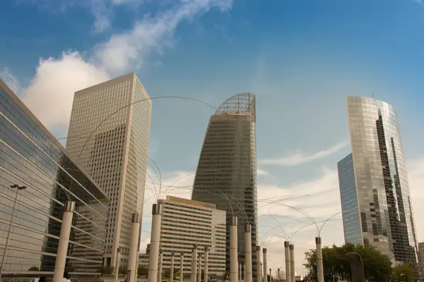 -Madrid 'deki modern gökdelenler, iş merkezi 