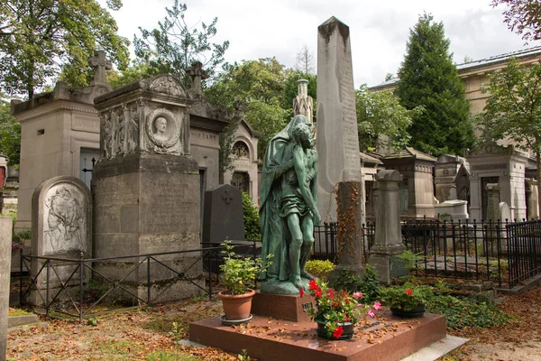 Scorci Del Cimitero Pere Lachaise Parigi — Foto Stock