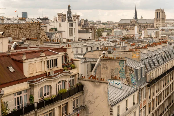 Párizs Városképe Tetőkkel Épületekkel Franciaország — Stock Fotó