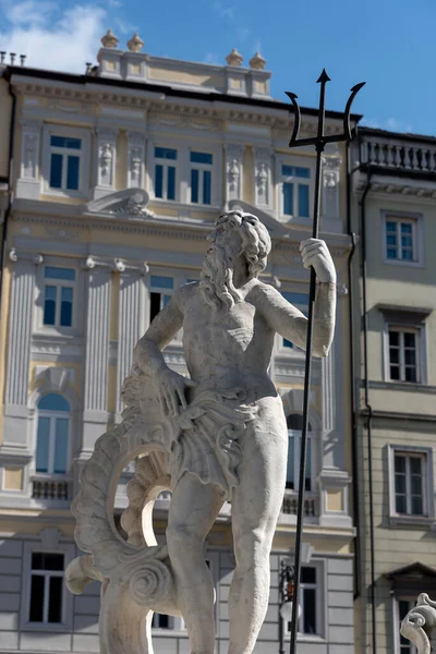 Fontana Dei Quattro Fiumi Fronte Alla Facciata Edificio Vienna — Foto Stock