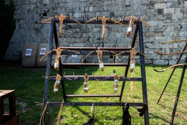 Antik ortaçağ kalesi