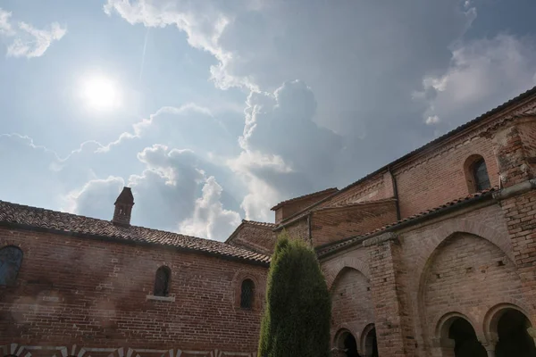Die Abtei Santa Maria Vezzolano Ist Ein Religiöses Gebäude Romanischen — Stockfoto