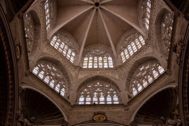 Messina Katedrali 'nin içi