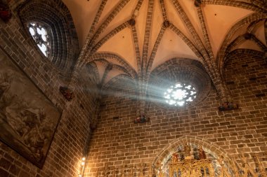 Messina Katedrali 'nin içi