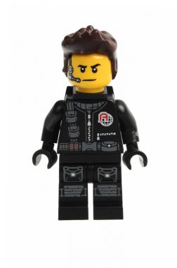 Casus Lego serisi 16 Minifigure