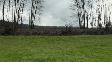 Demiryolu üzerinden geçiş havası