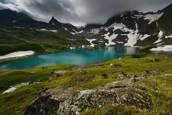 Sunny Day Mountain Lake Karachay Cherkess Republic Russia — Stock Photo, Image