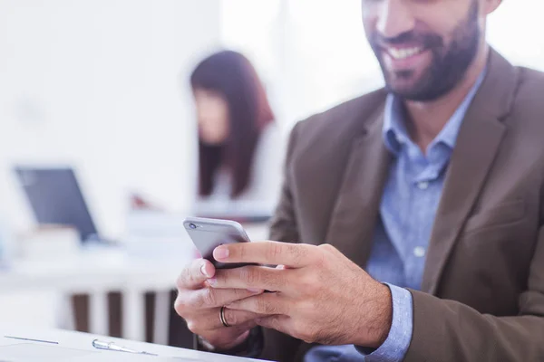 Two Colleagues Working in Office — Stock Photo, Image