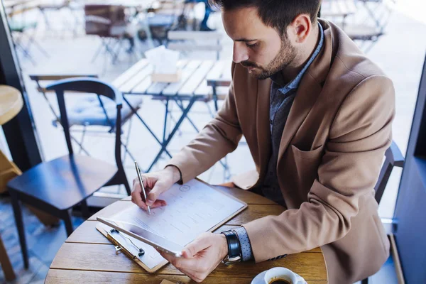 Handsome Businessman Writing — Stock Photo, Image