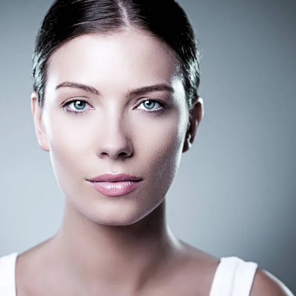 Portrait of Beautiful Woman — Stock Photo, Image