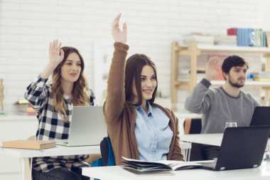 Lise sınıf öğrencileri