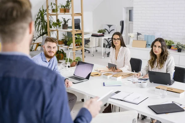 işadamı sunu yapma