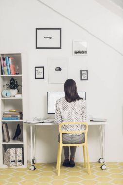 Tanınmayan işkadını çalışma 