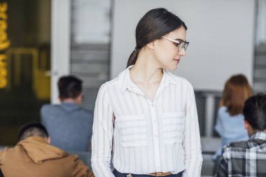 Profesör iş başında