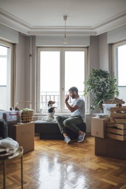 Pets aşk